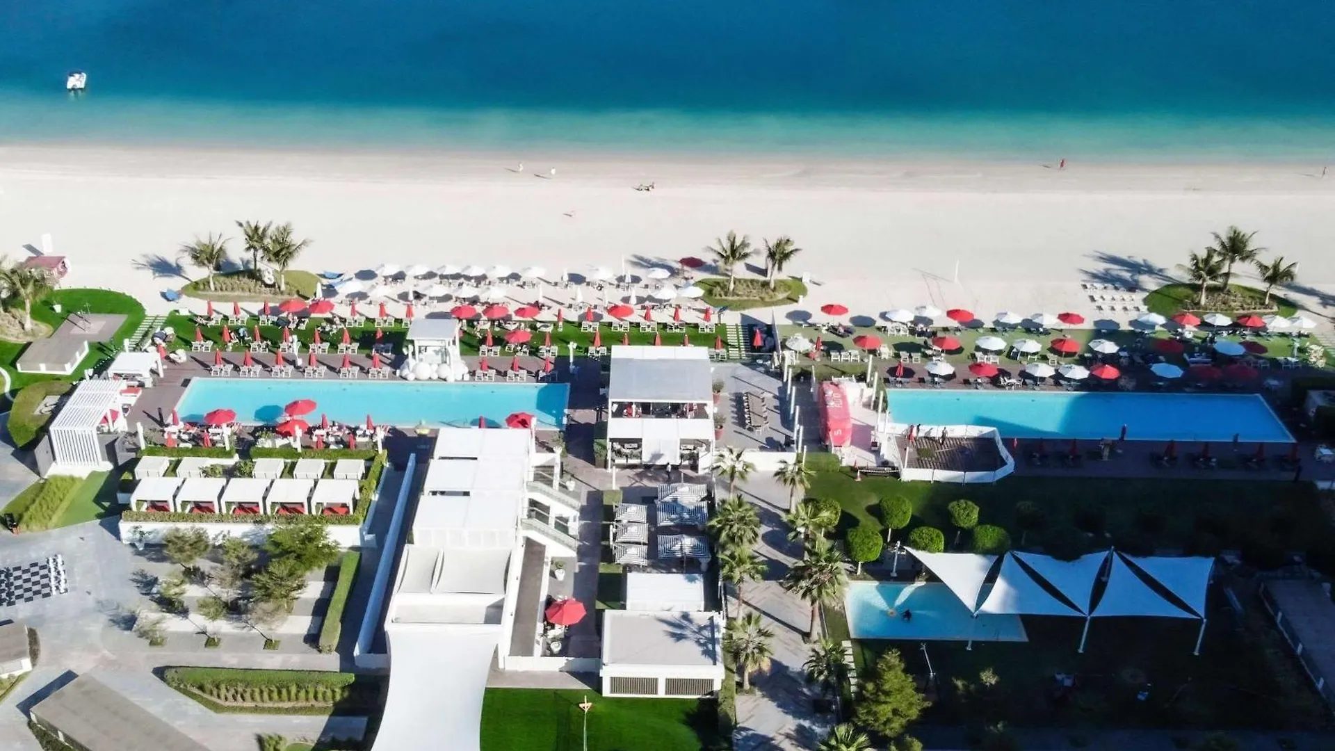 Spacious Beachfront 2 Bedroom Apartment - The 8 Dubai 0*,  Emirati Arabi Uniti