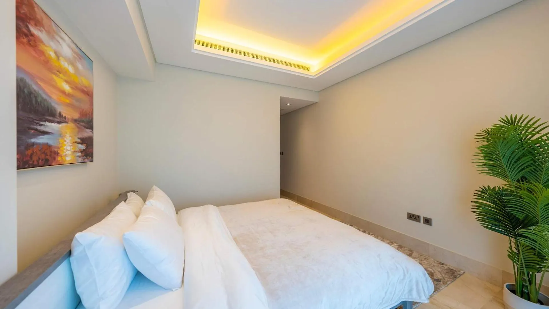 Spacious Beachfront 2 Bedroom Apartment - The 8 دبي
